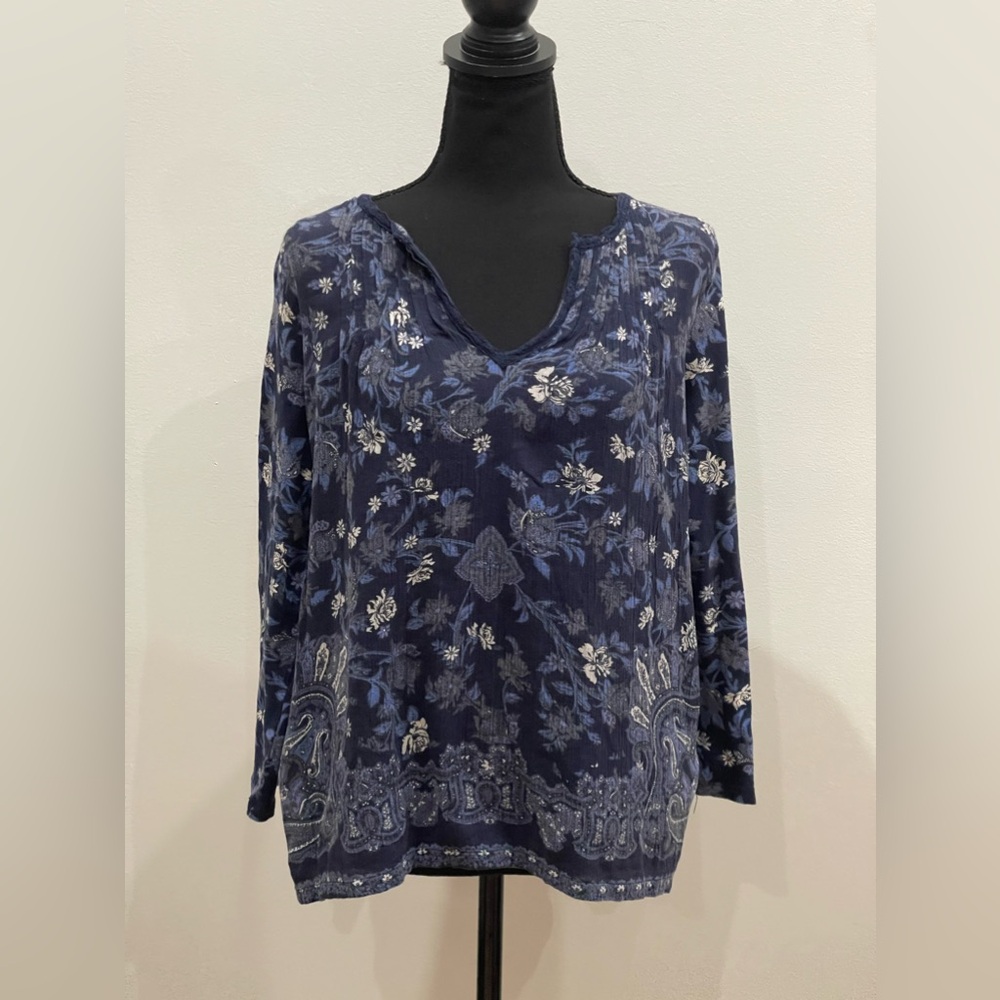 Lucky Brand Navy Blue Floral V-Neck Blouse Small